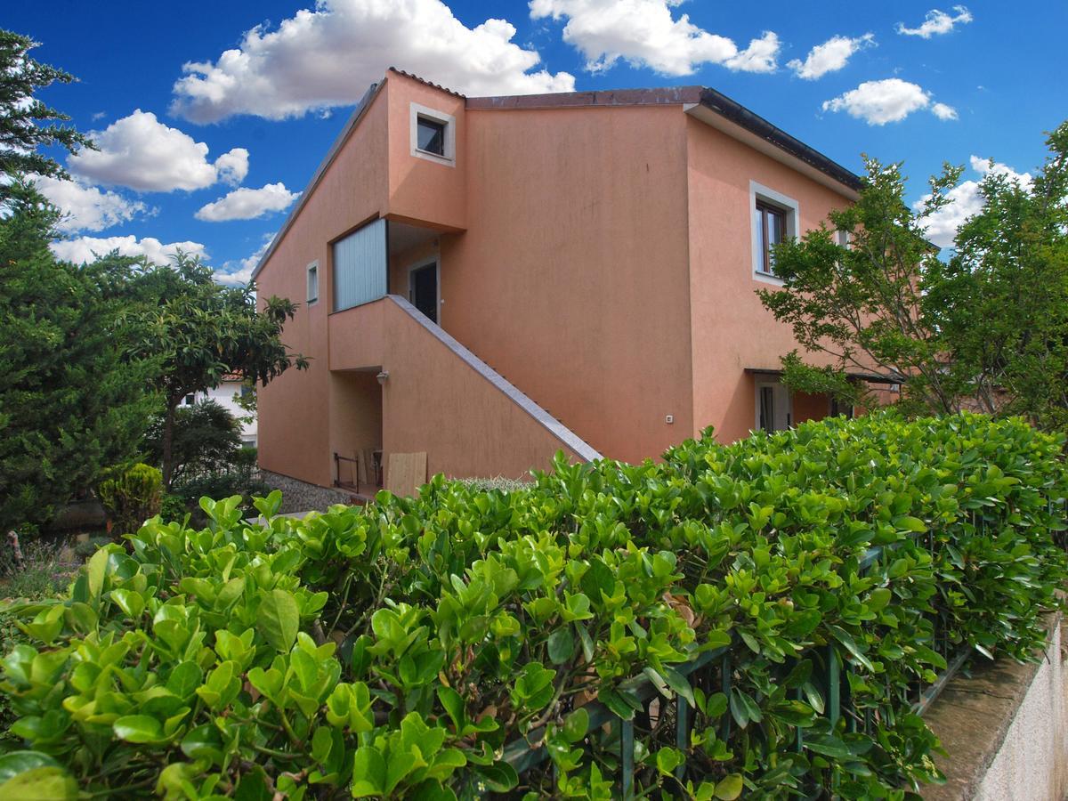 Apartments Davor 1676 バニョレ エクステリア 写真