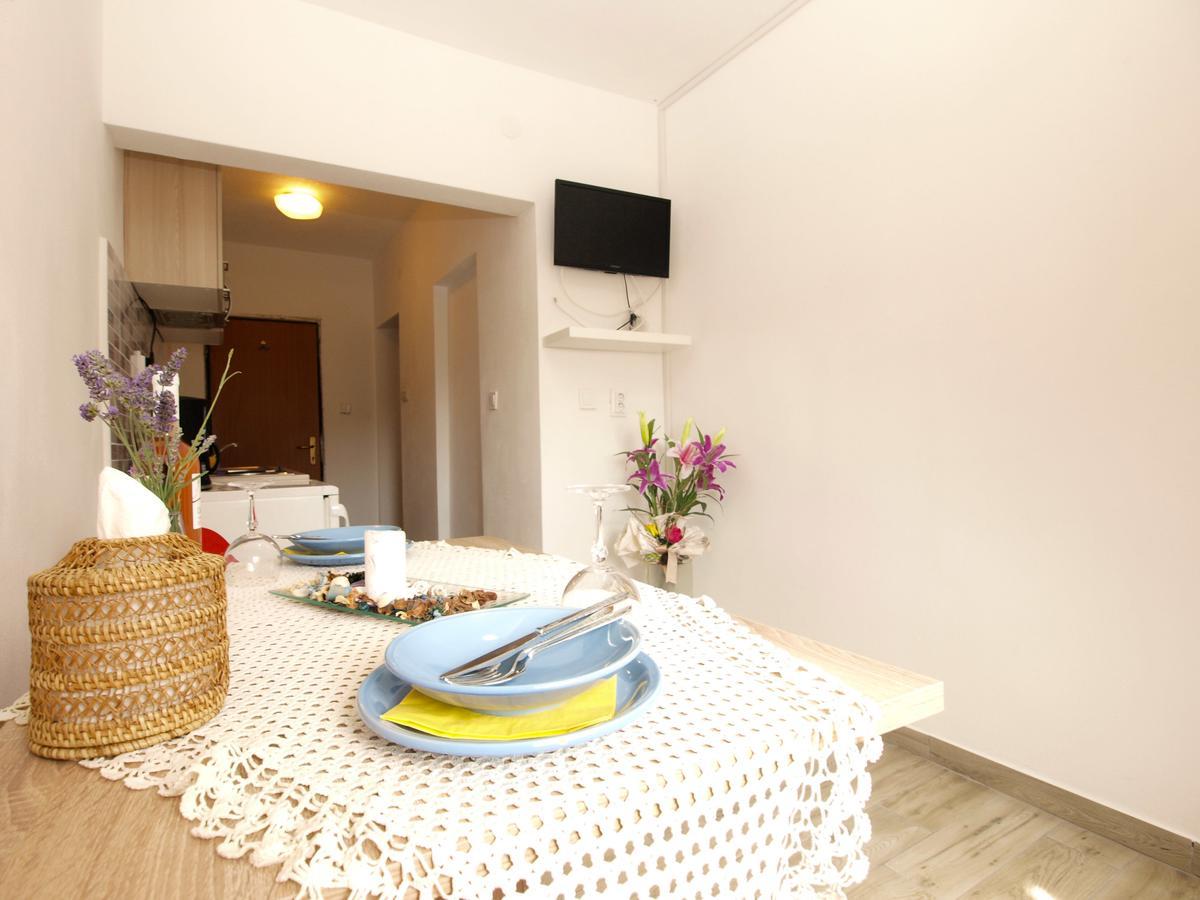 Apartments Davor 1676 バニョレ エクステリア 写真