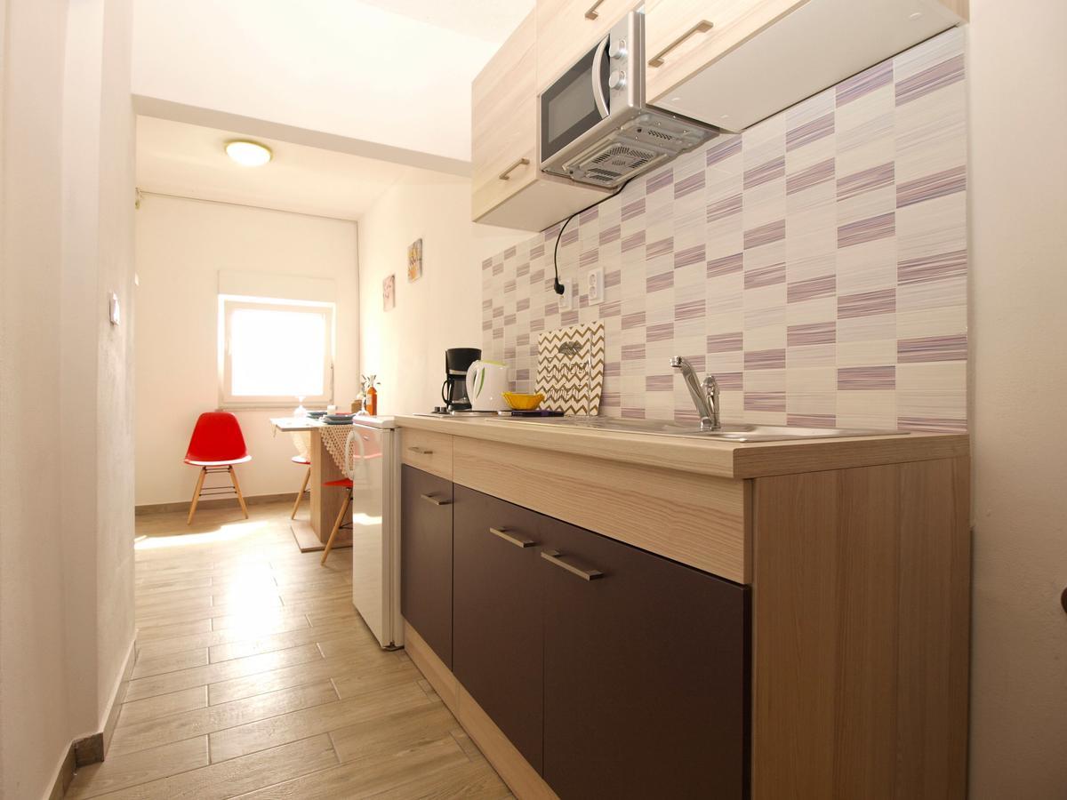 Apartments Davor 1676 バニョレ エクステリア 写真