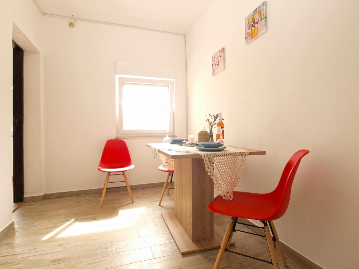 Apartments Davor 1676 バニョレ エクステリア 写真
