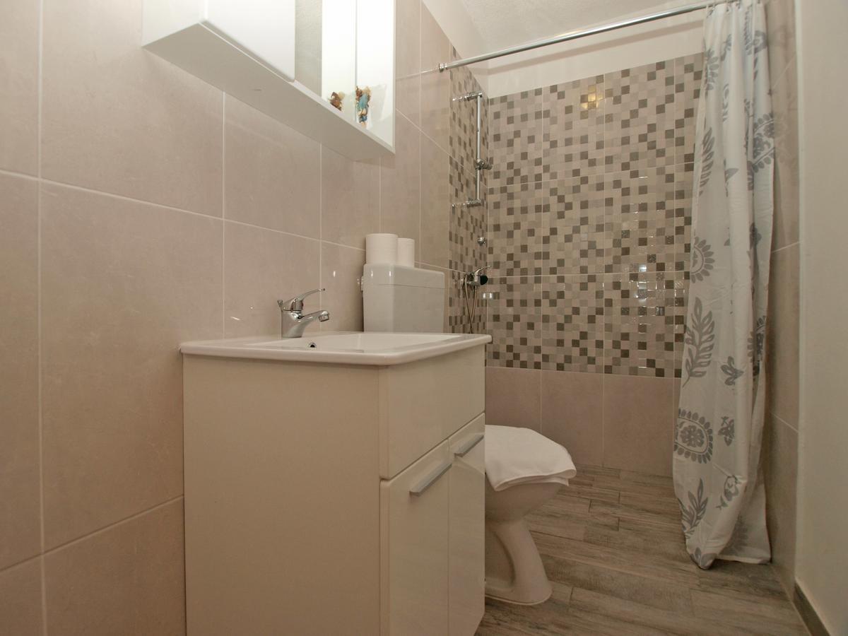 Apartments Davor 1676 バニョレ エクステリア 写真