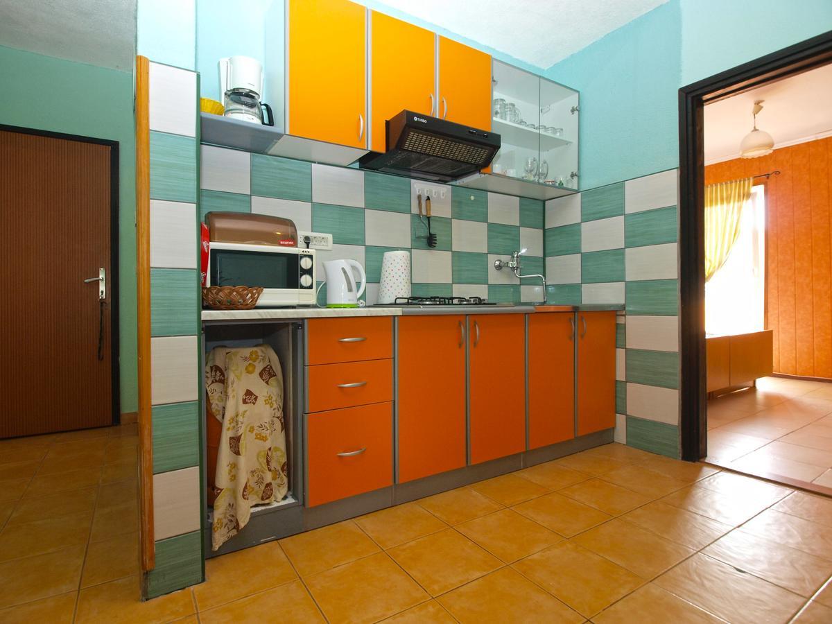 Apartments Davor 1676 バニョレ エクステリア 写真