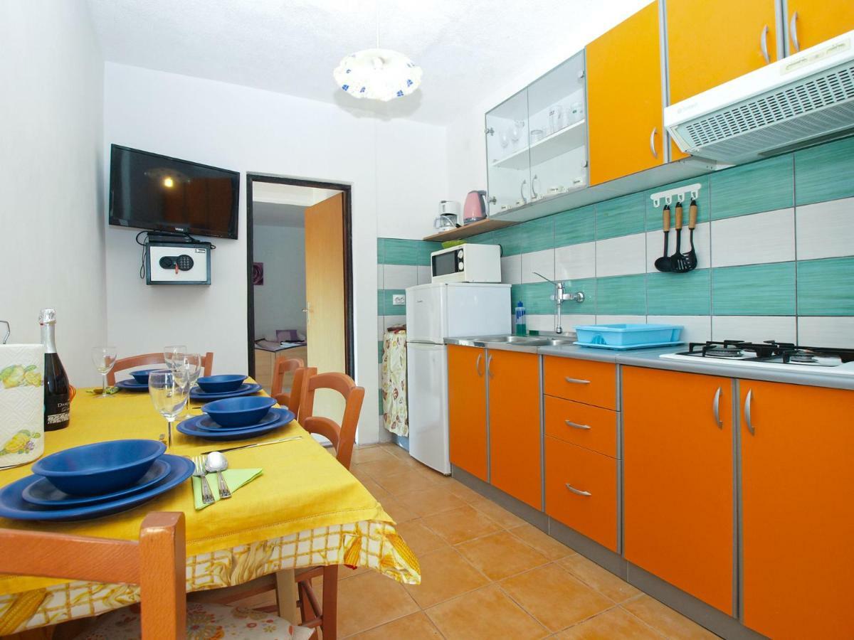 Apartments Davor 1676 バニョレ エクステリア 写真